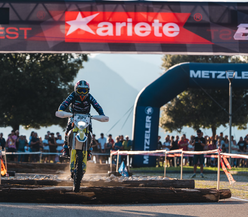 GRANDE SUCCESSO A LAVENO MOMBELLO PER LA TERZA PROVA DEL TROFEO ENDURO HUSQVARNA 2025