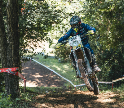 GRANDE SUCCESSO A LAVENO MOMBELLO PER LA TERZA PROVA DEL TROFEO ENDURO HUSQVARNA 2025